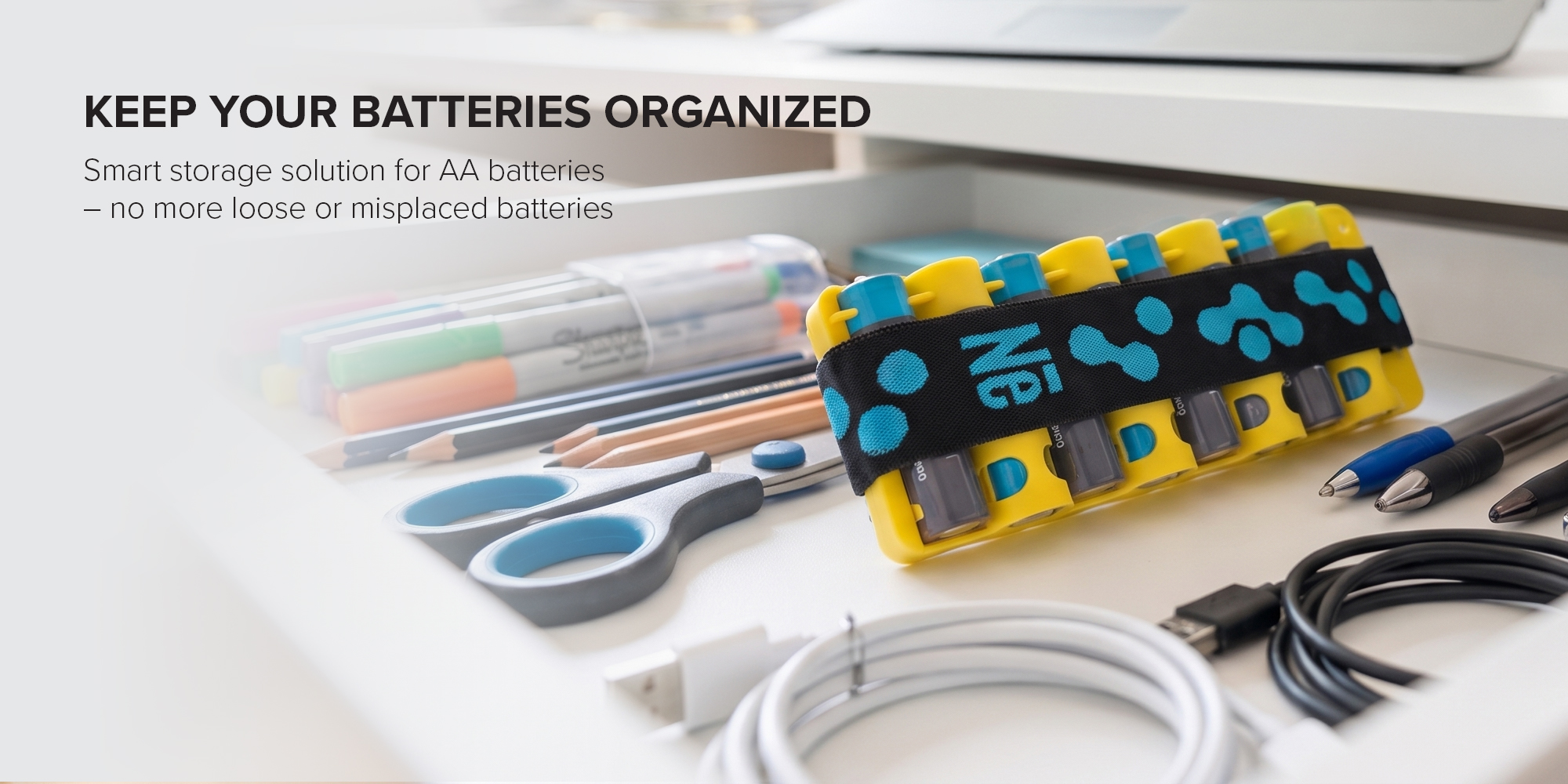 Organizer na 8 baterii AA Newell BattHolder - żółty